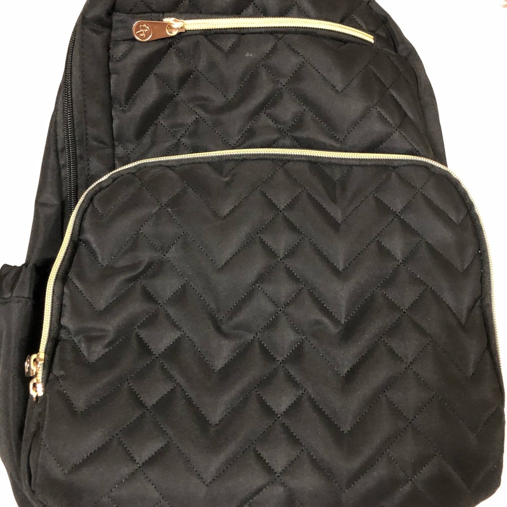 Fisher-Price backpack diaper bag 🖤